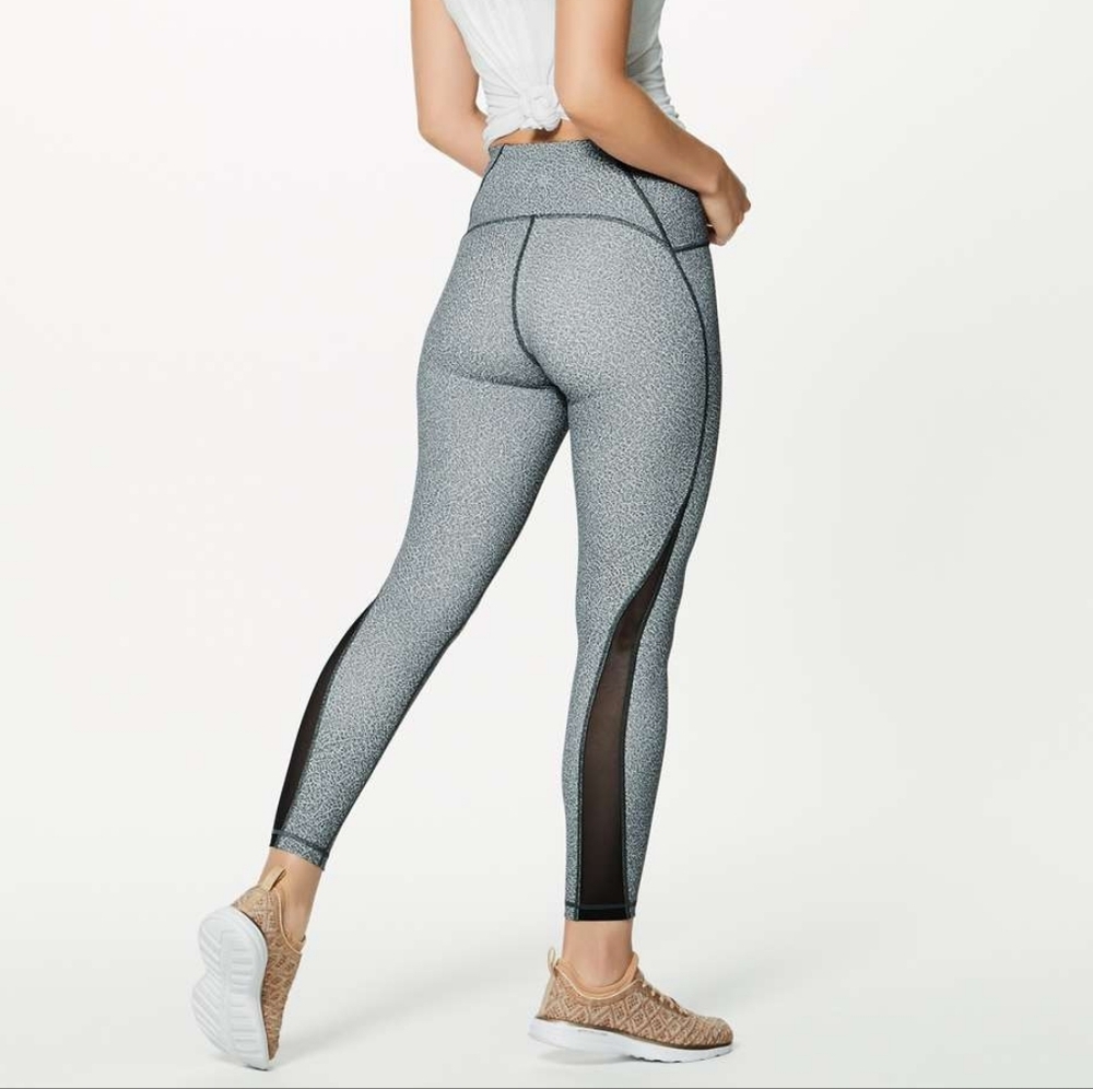 Lululemon Train Times 7/8‎ Pant Mesh Grey Pattern Legging Women's 4 EUC 25"